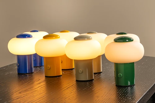 Lucide GUSTAV - Lampe de table Rechargeable - Batterie/Piles - Ø 8 cm - LED Dim. - 1x0,8W 2700K - Crème | Essential - ambiance 3
